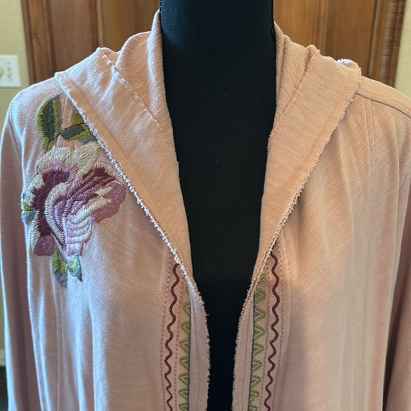 Beautiful pink Ivy Jane jacket with incredible floral embroidery & trim w/hood. - Picture 2 of 6